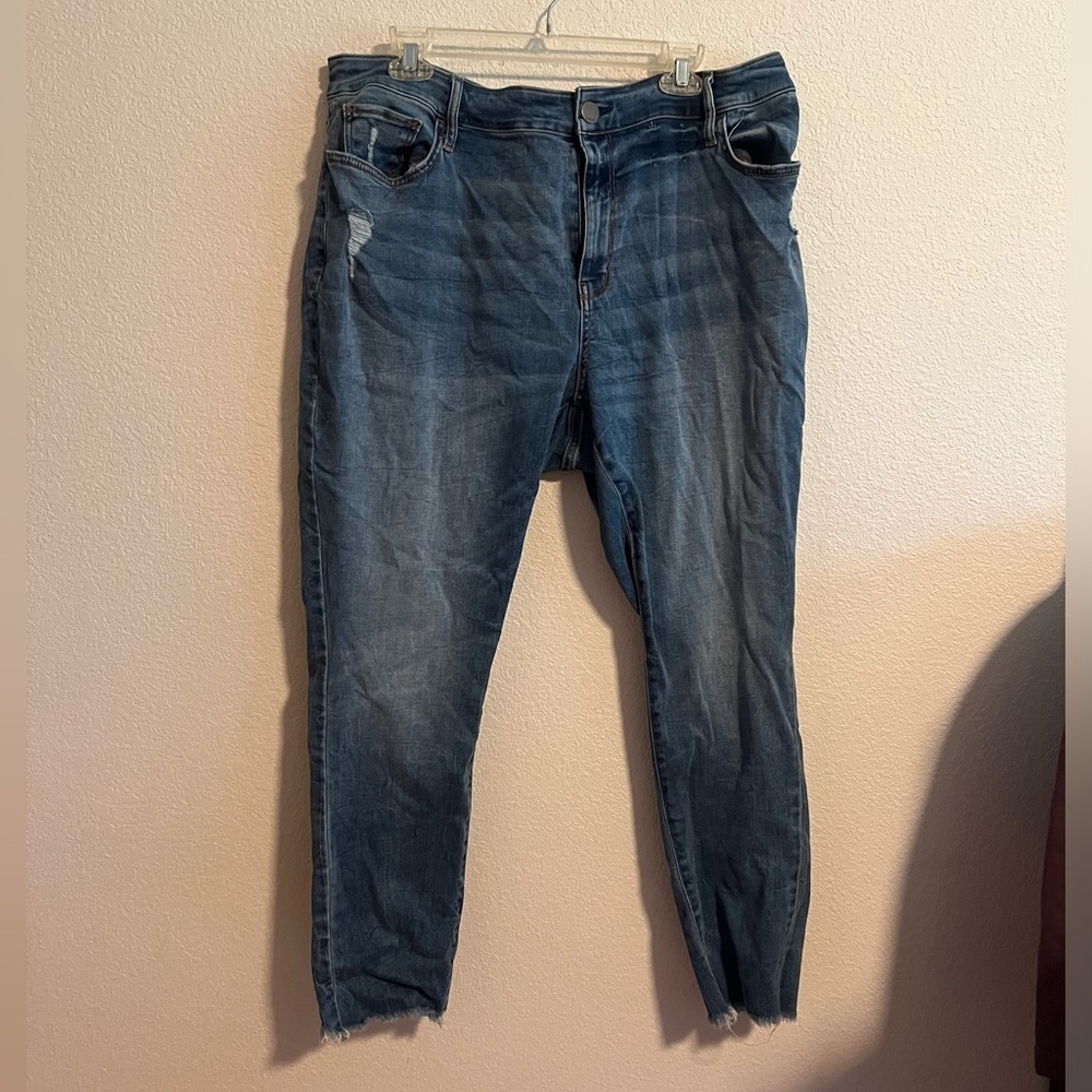 NWOT A.N.A Distressed Jeans Size 20W